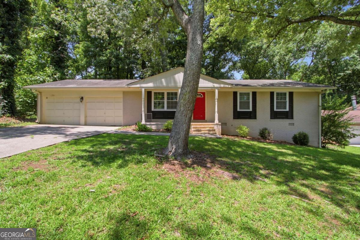 2017 Lindsey Lane Property Photo 1