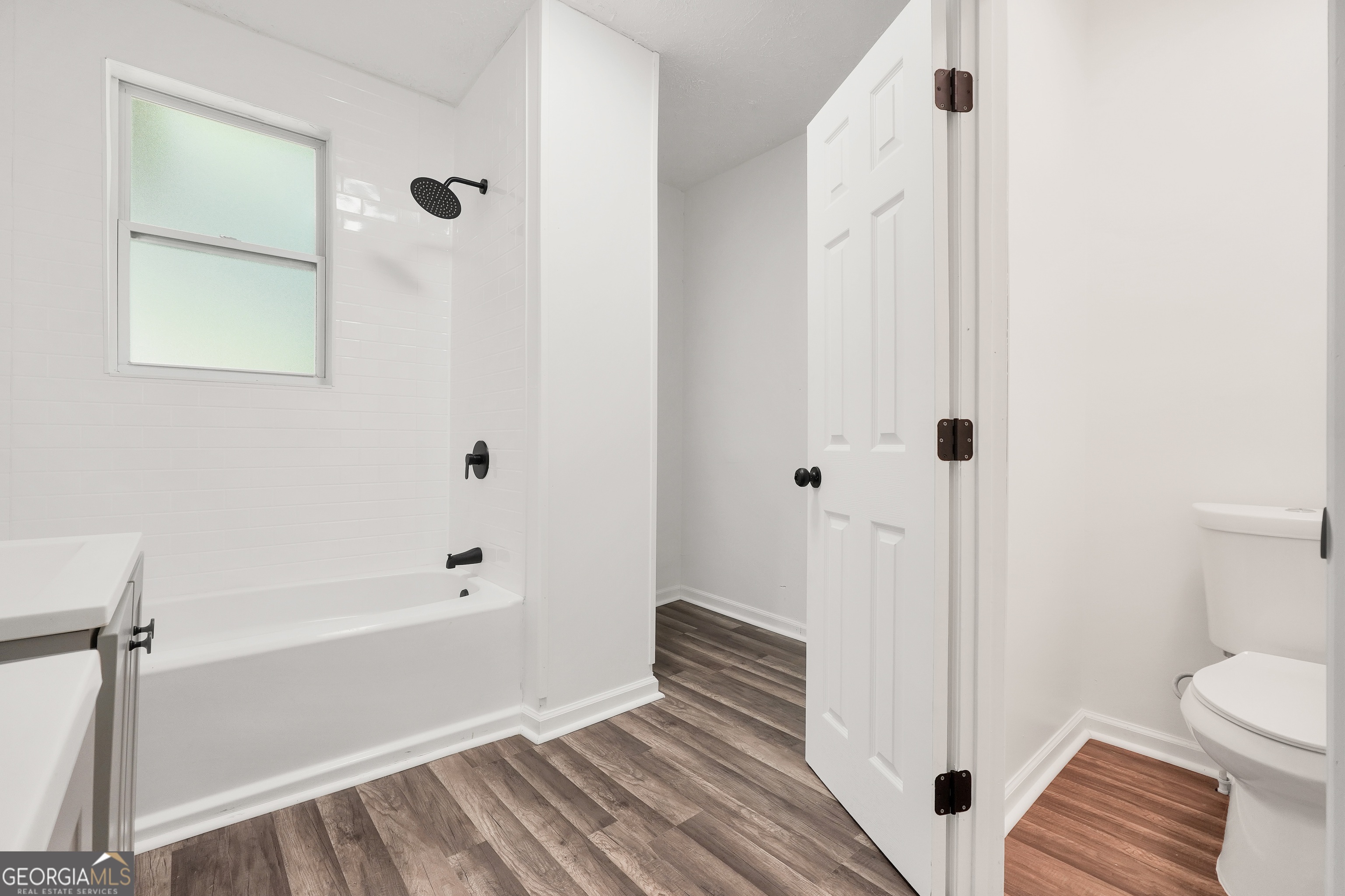13 Avenue D Property Photo 19