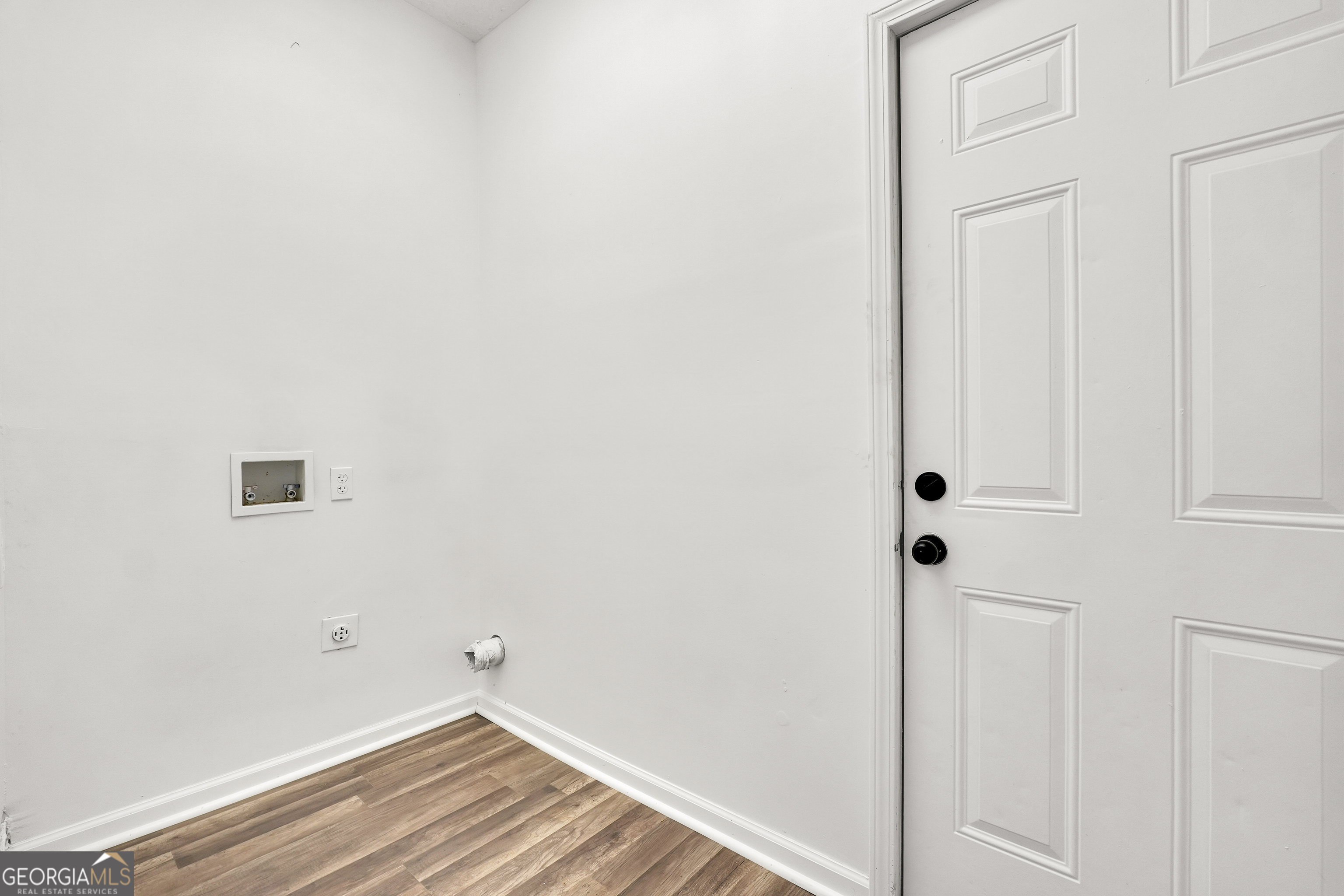 13 Avenue D Property Photo 31