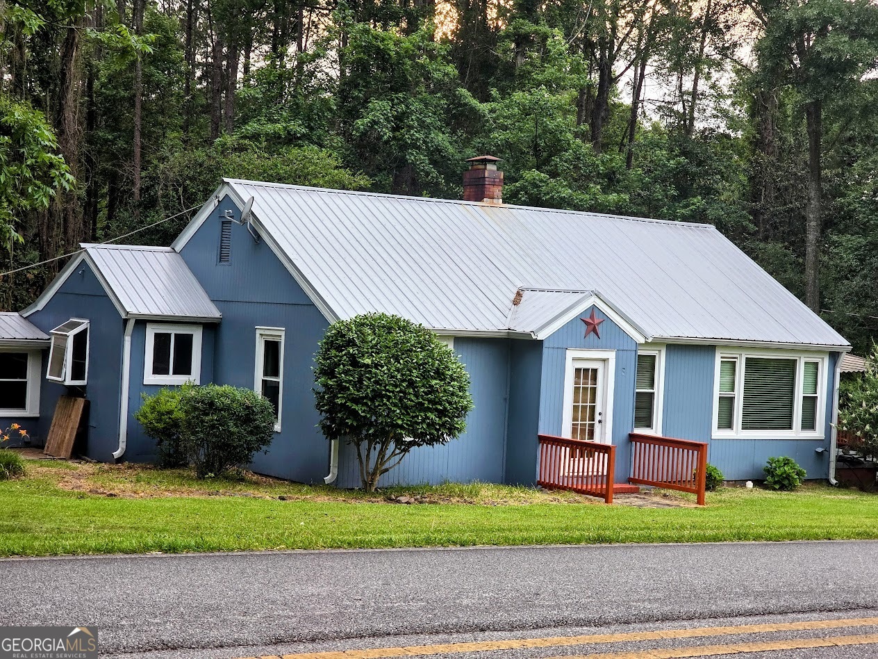 1239 Hendricks Church Road Property Photo 1
