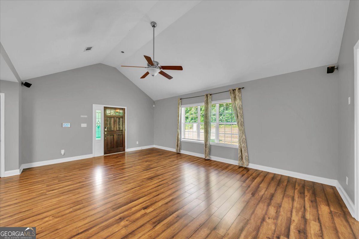 222 Blue Ridge Lane Property Photo 8