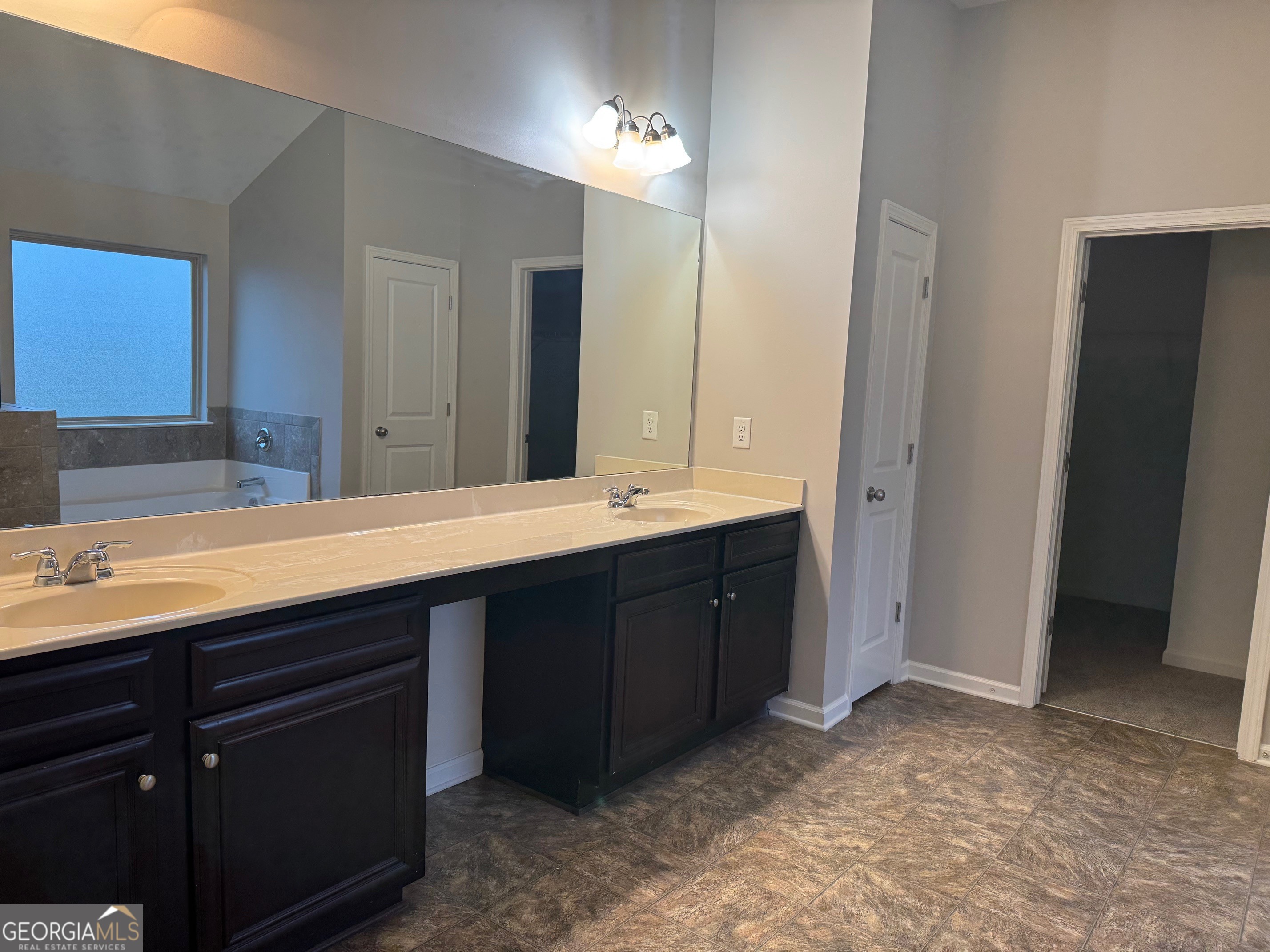 717 Melanie Jean Drive Property Photo 15
