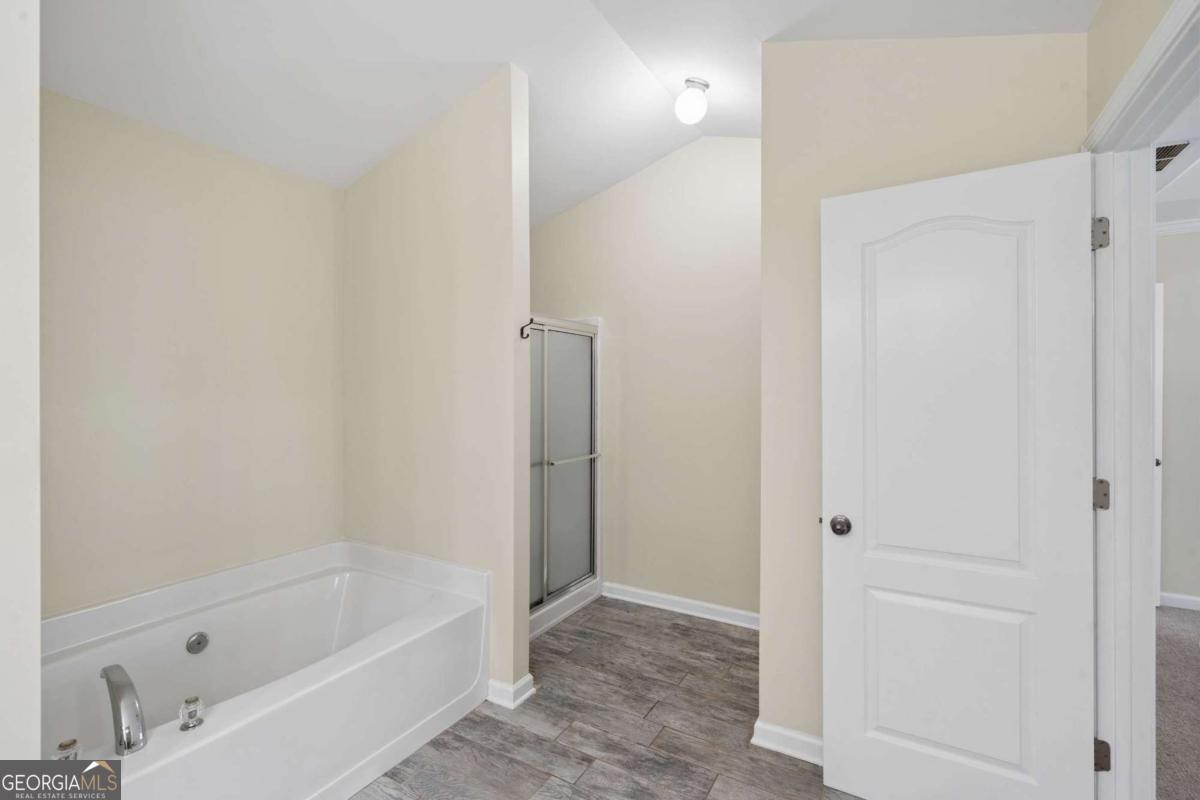 1075 Brownstone Drive # 23 Property Photo 22