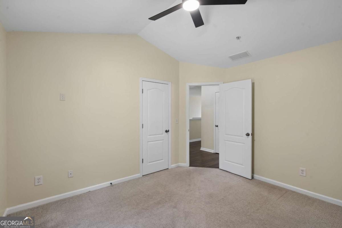 1075 Brownstone Drive # 23 Property Photo 32