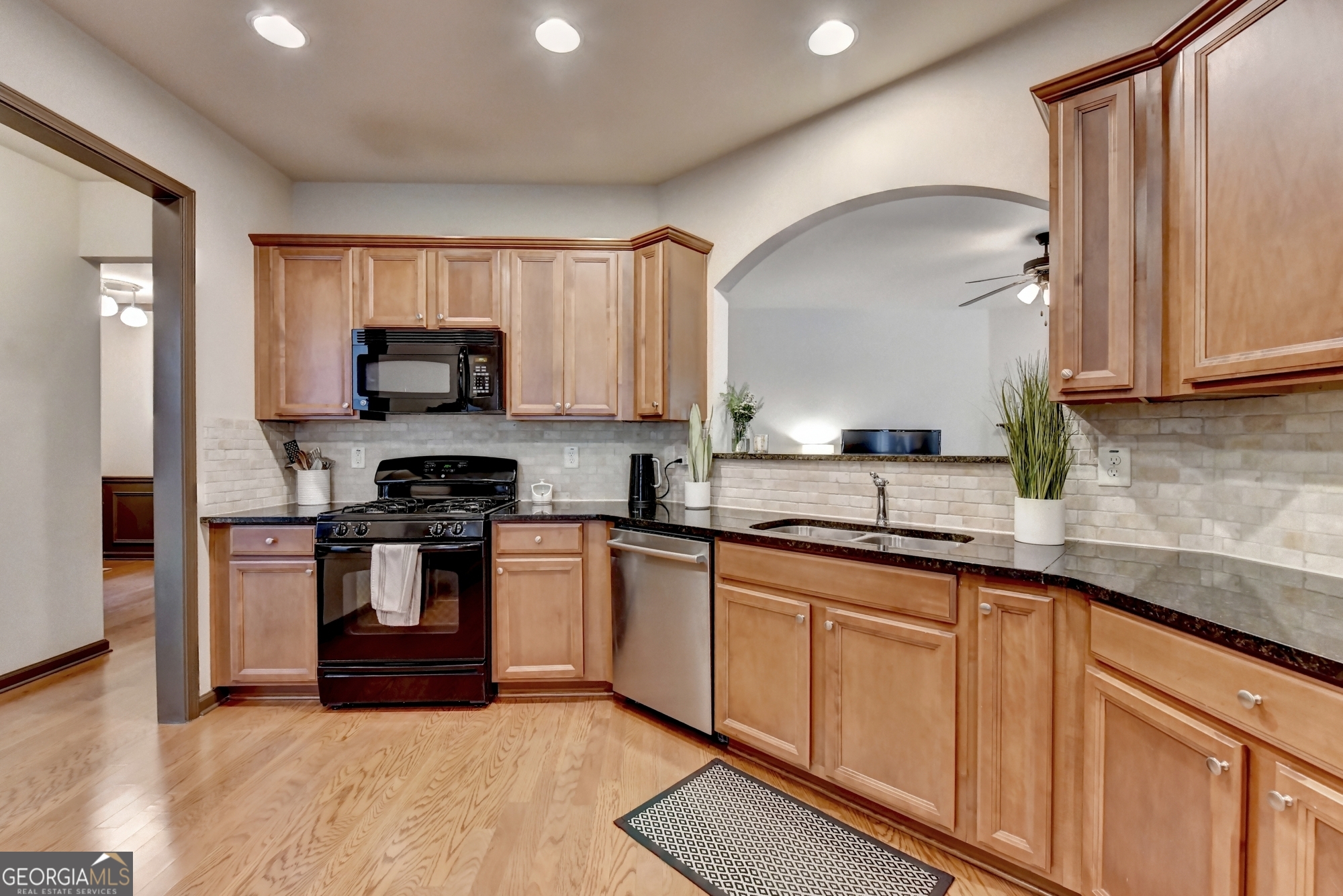 4805 Mistybrooke Court Property Photo 2