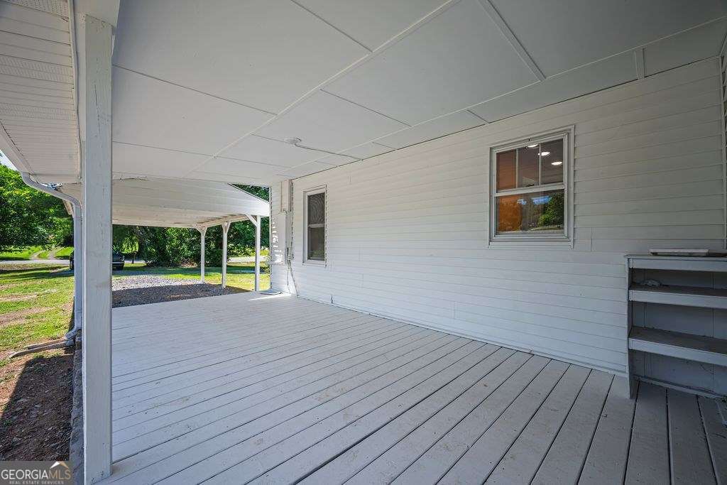 9340 Old Hwy 76 Property Photo 4