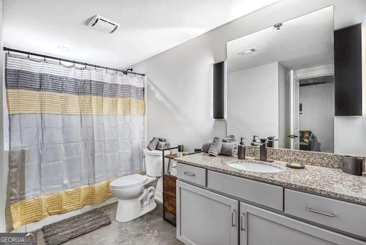 620 Glen Iris Drive Ne # 106 Property Photo 19