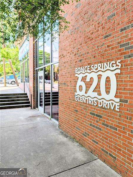620 Glen Iris Drive Ne # 106 Property Photo 26
