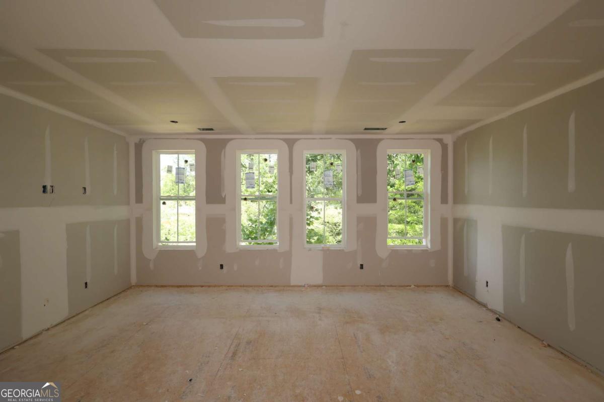 642 Memphis Drive Property Photo 8
