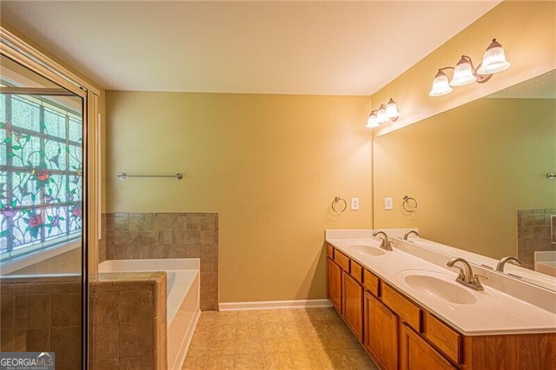 67 Nashport Lane Property Photo 25