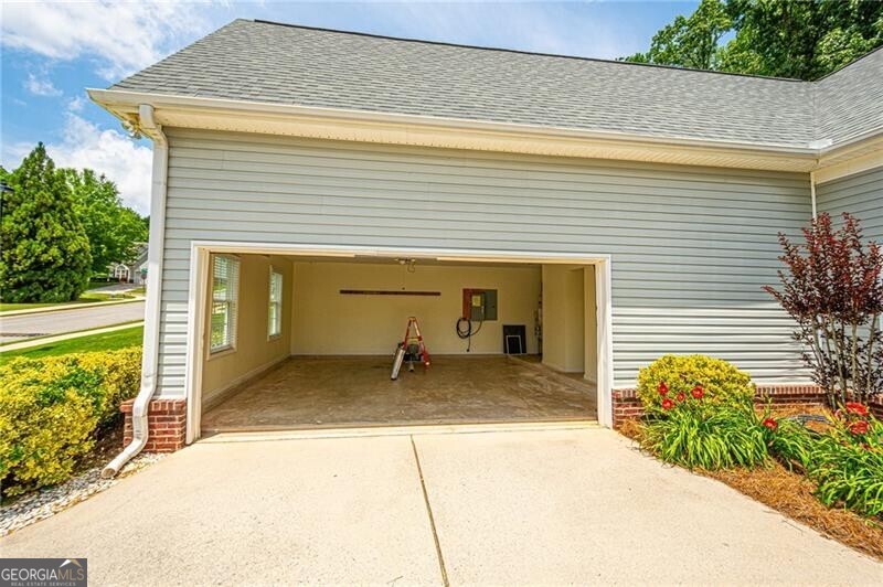 67 Nashport Lane Property Photo 48
