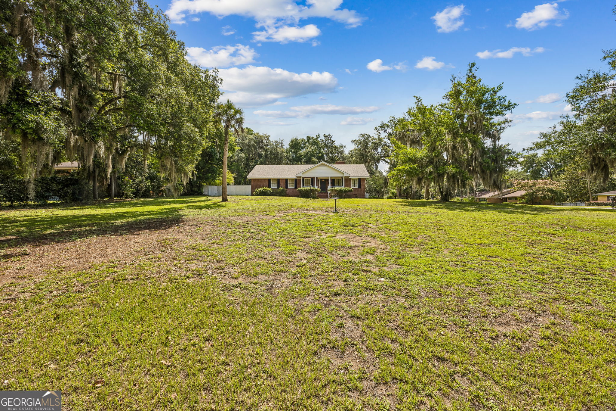 300 Dilworth Street Property Photo 5
