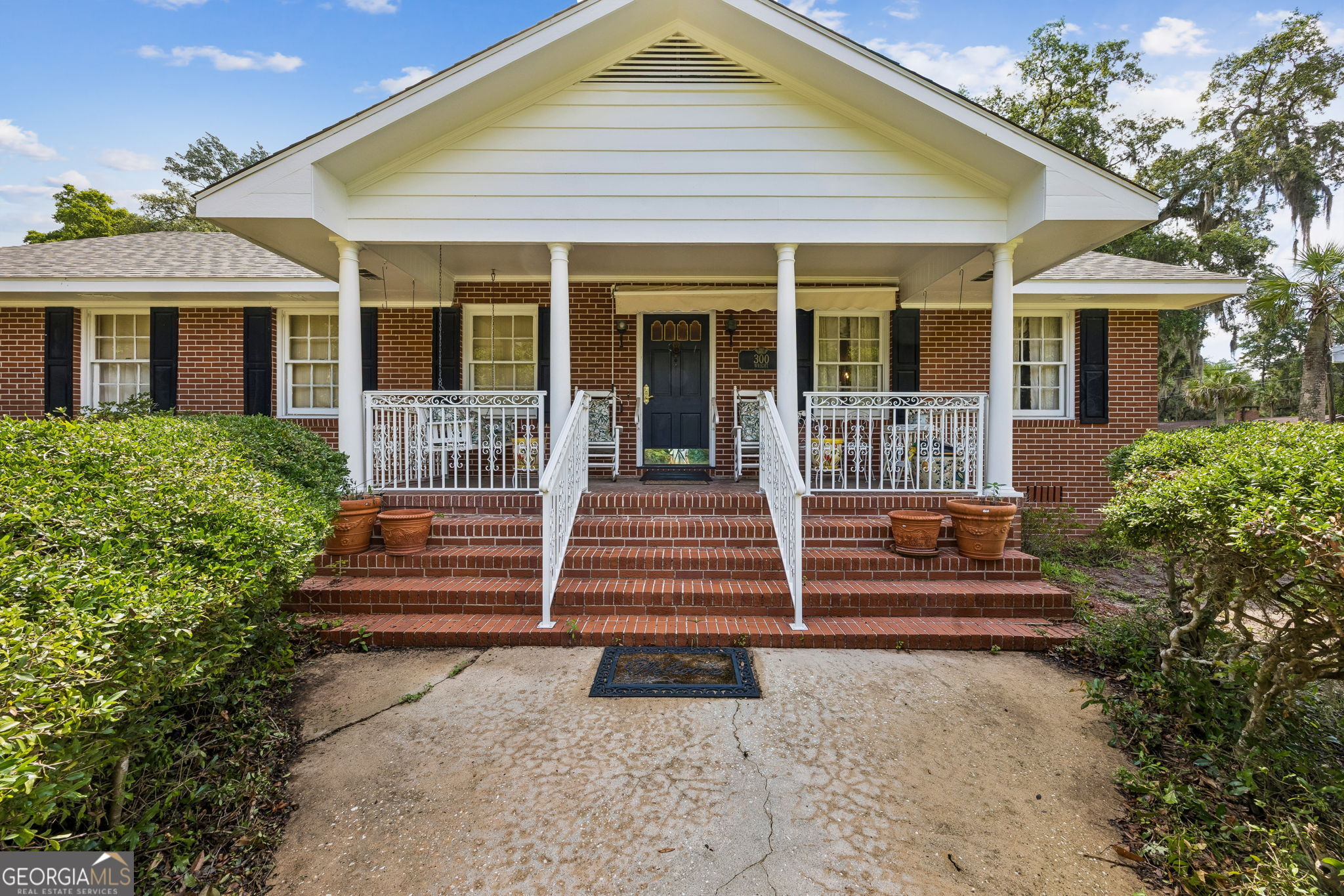 300 Dilworth Street Property Photo 8
