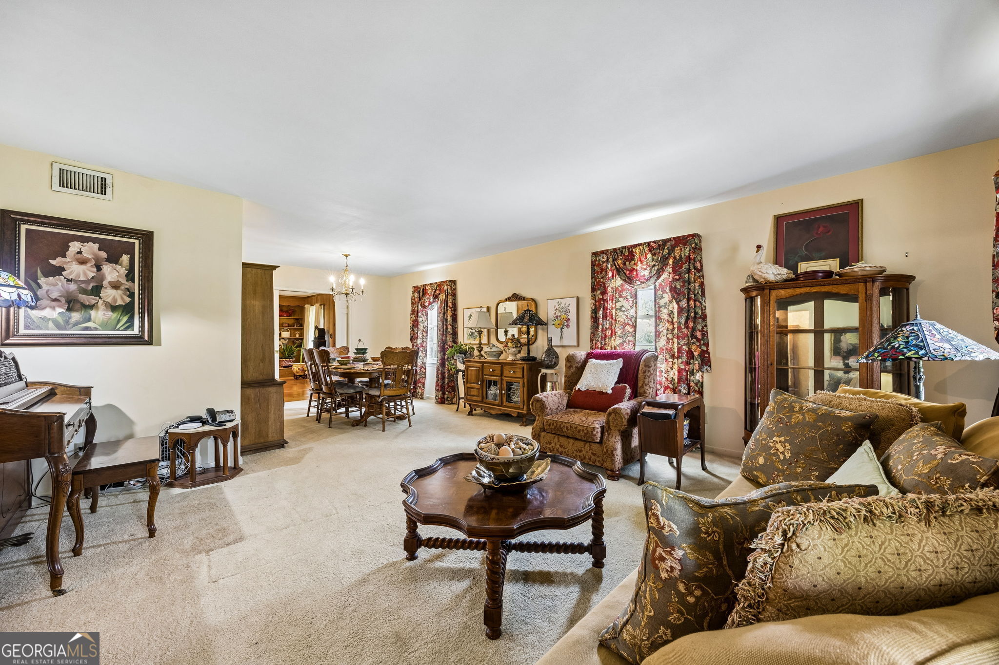 300 Dilworth Street Property Photo 16