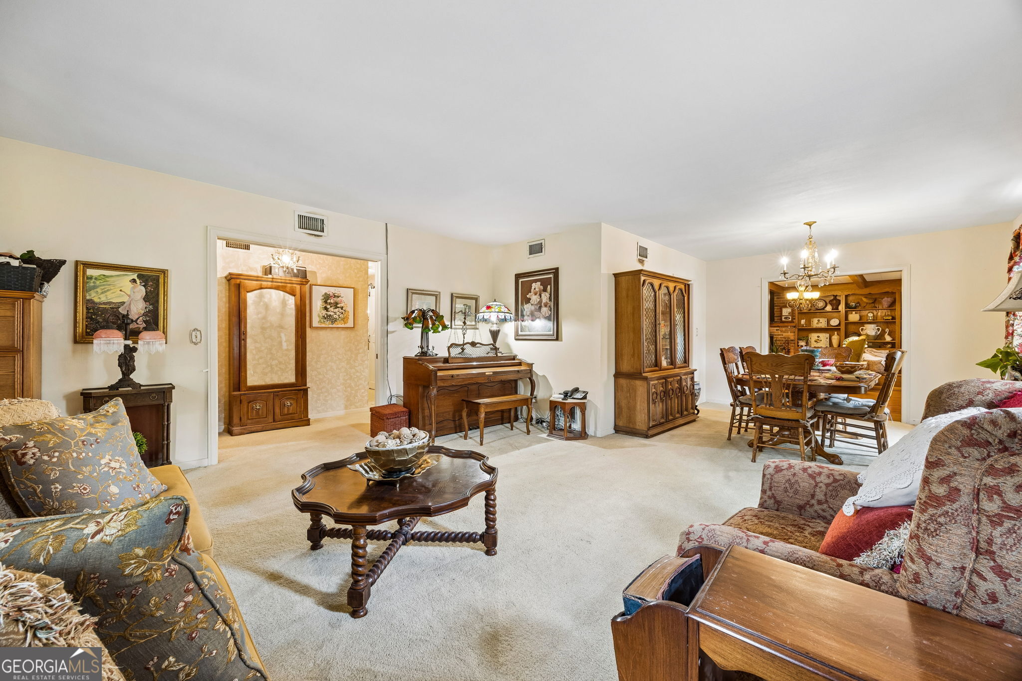 300 Dilworth Street Property Photo 17