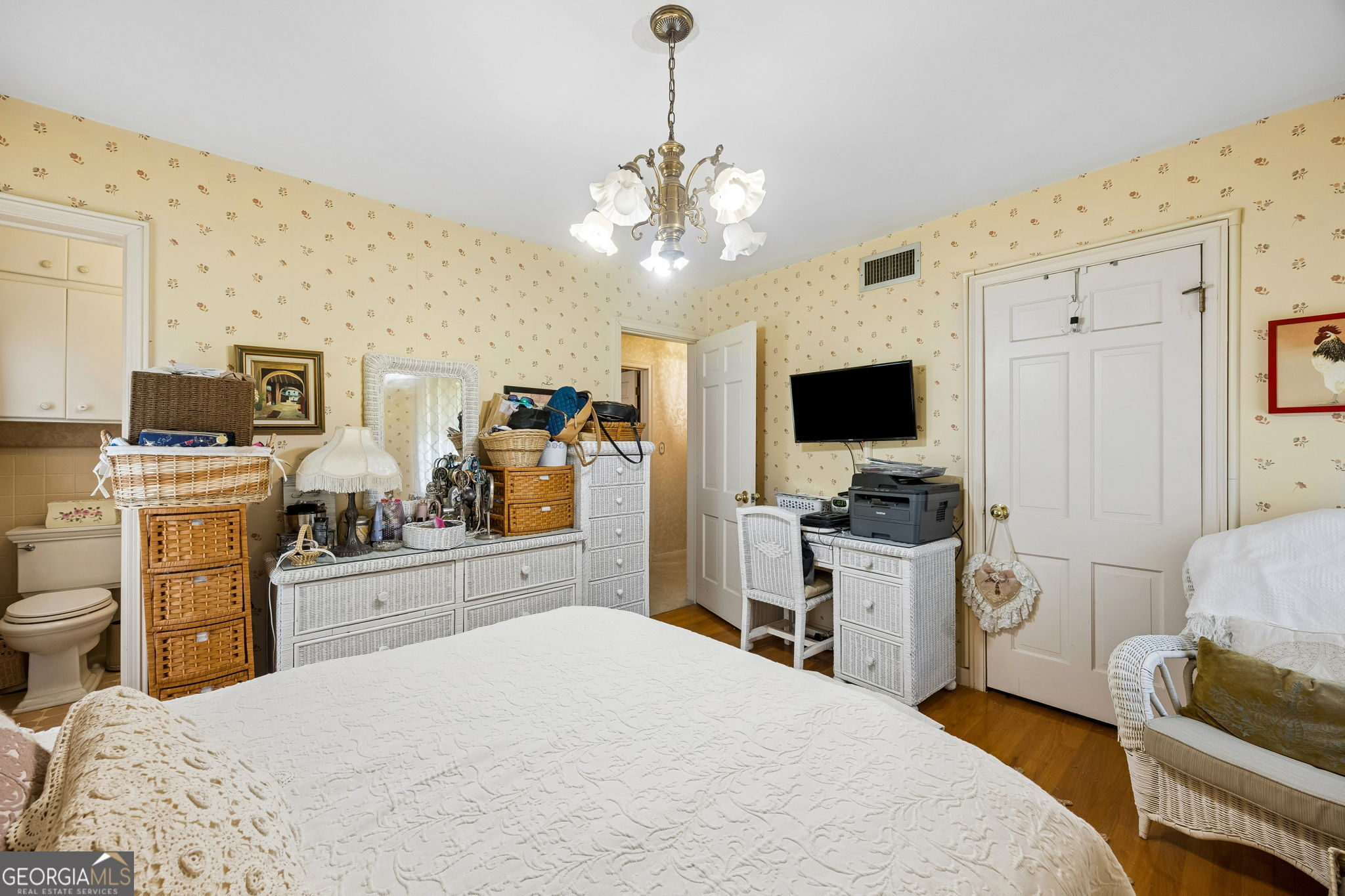 300 Dilworth Street Property Photo 41