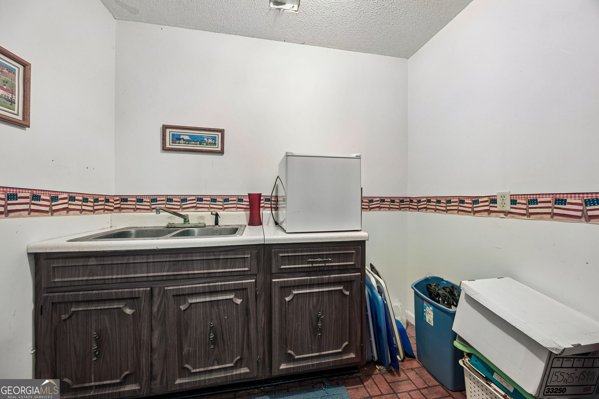 300 Dilworth Street Property Photo 63