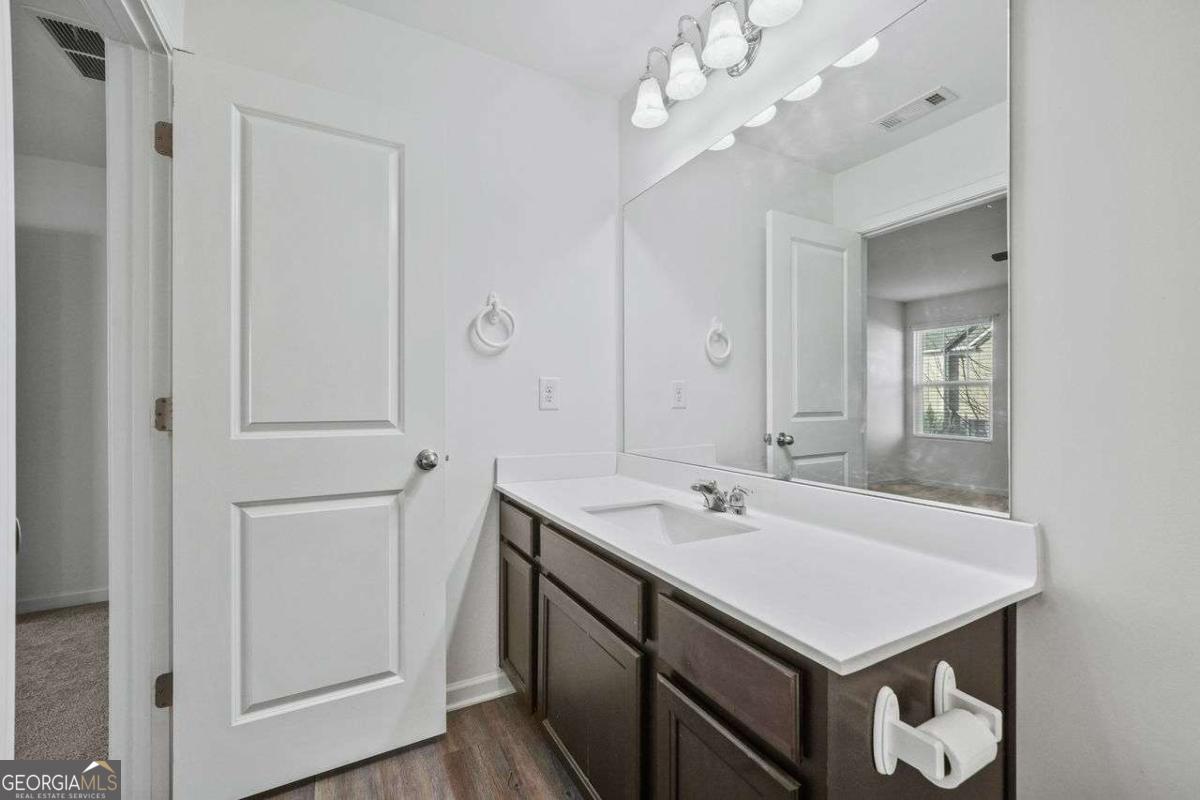 2056 Wildflower Way Property Photo 27