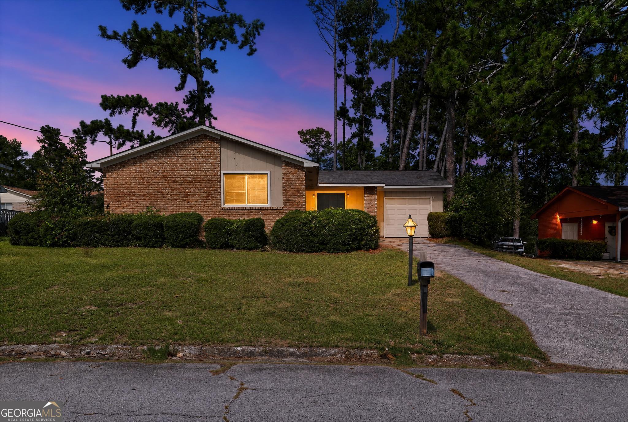 2319 Shadowood Drive Property Photo 1