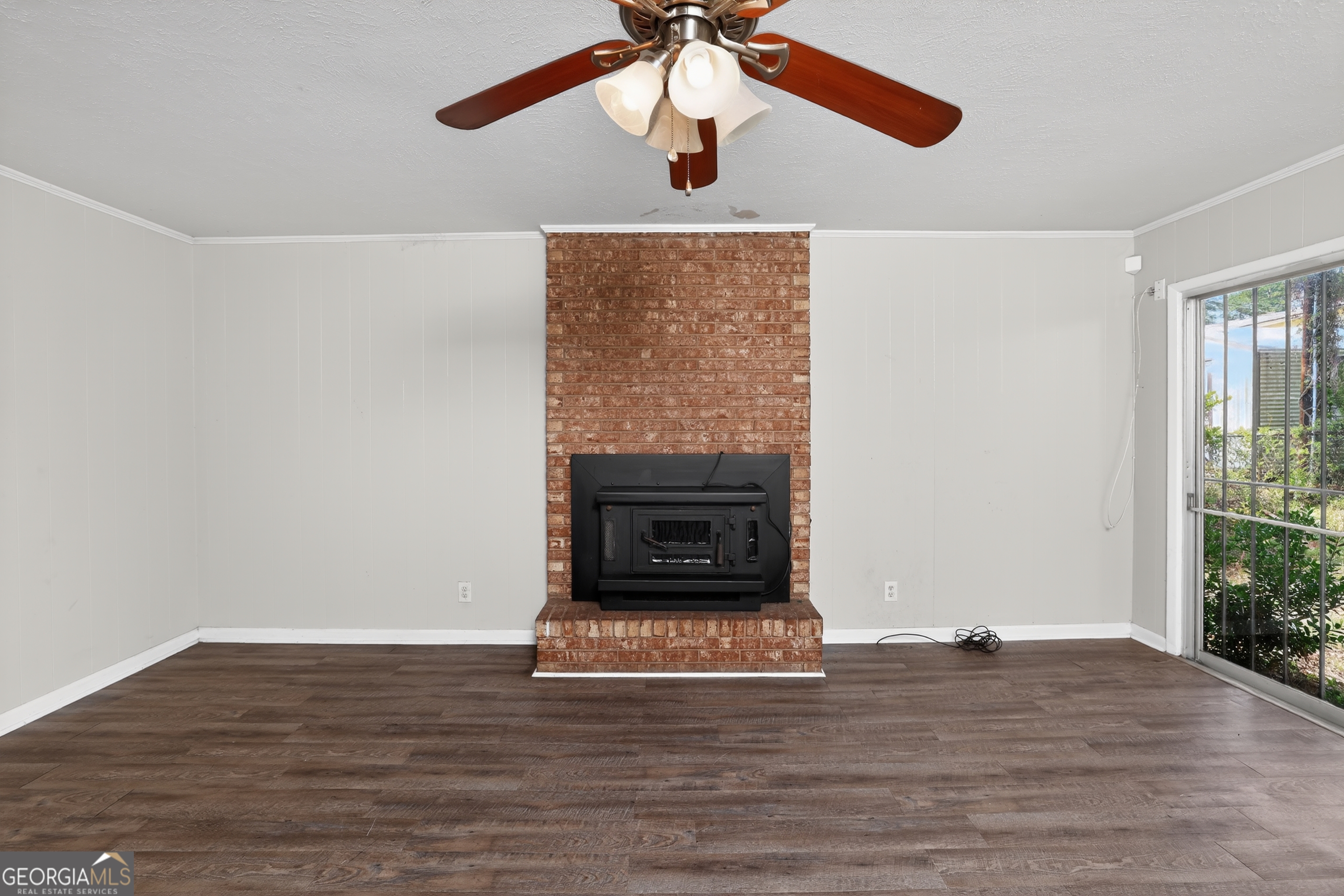 2319 Shadowood Drive Property Photo 5