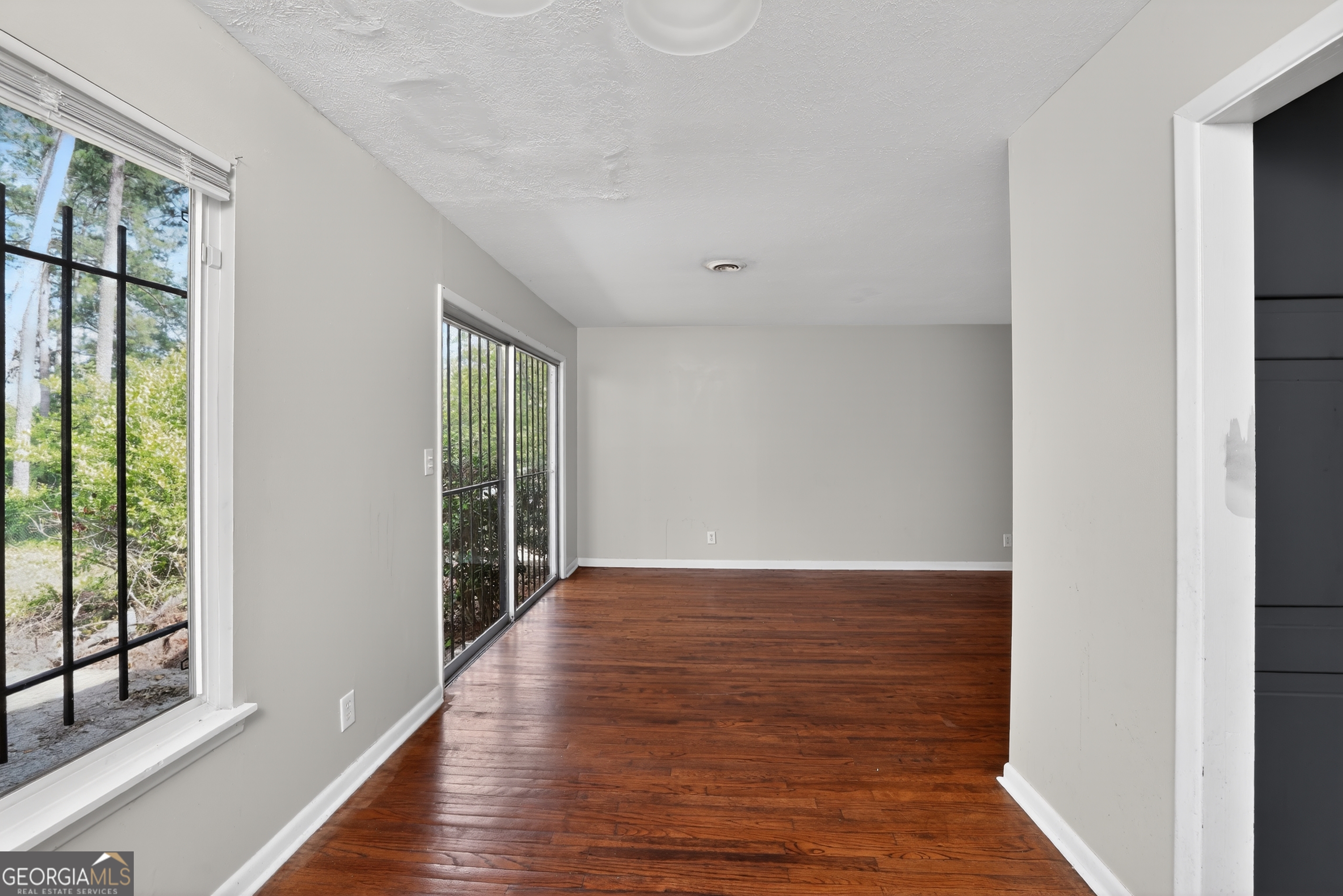 2319 Shadowood Drive Property Photo 11