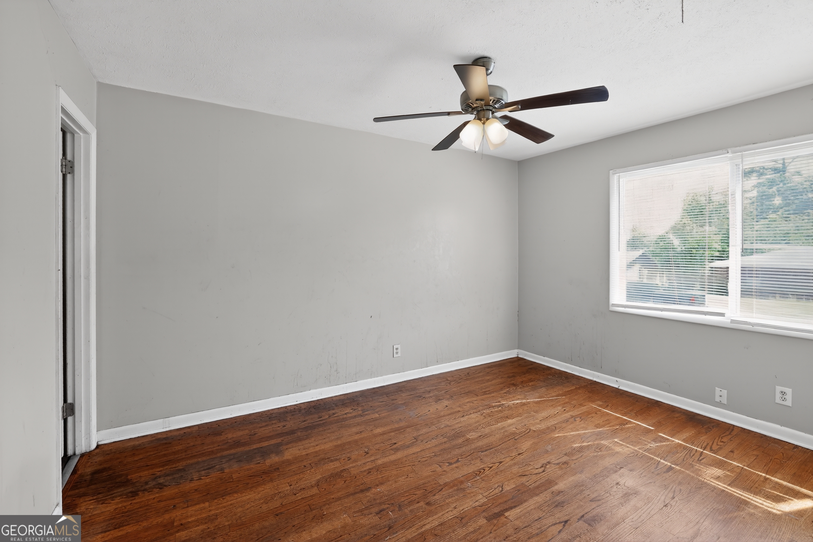2319 Shadowood Drive Property Photo 12