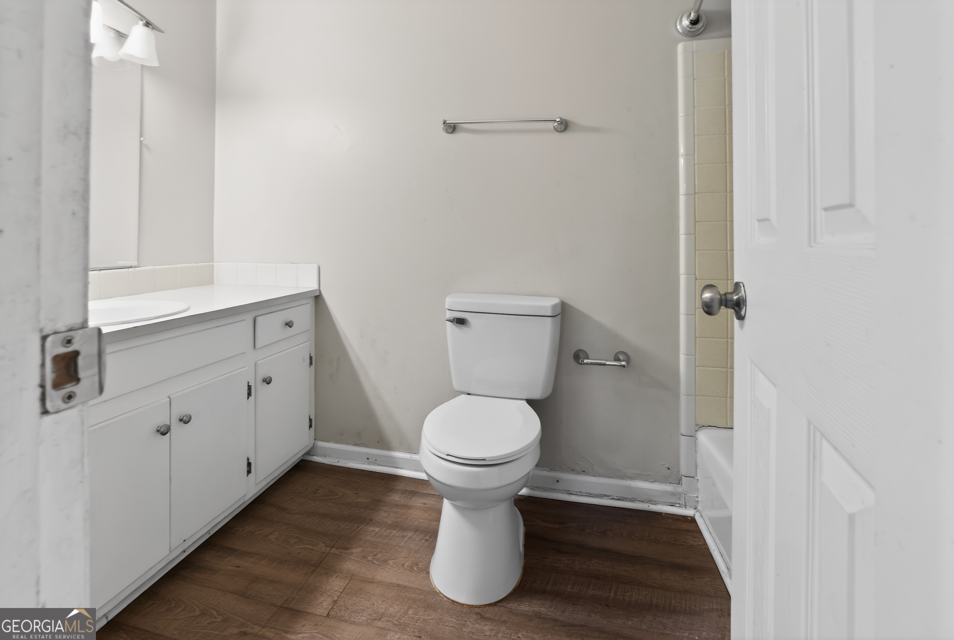 2319 Shadowood Drive Property Photo 15
