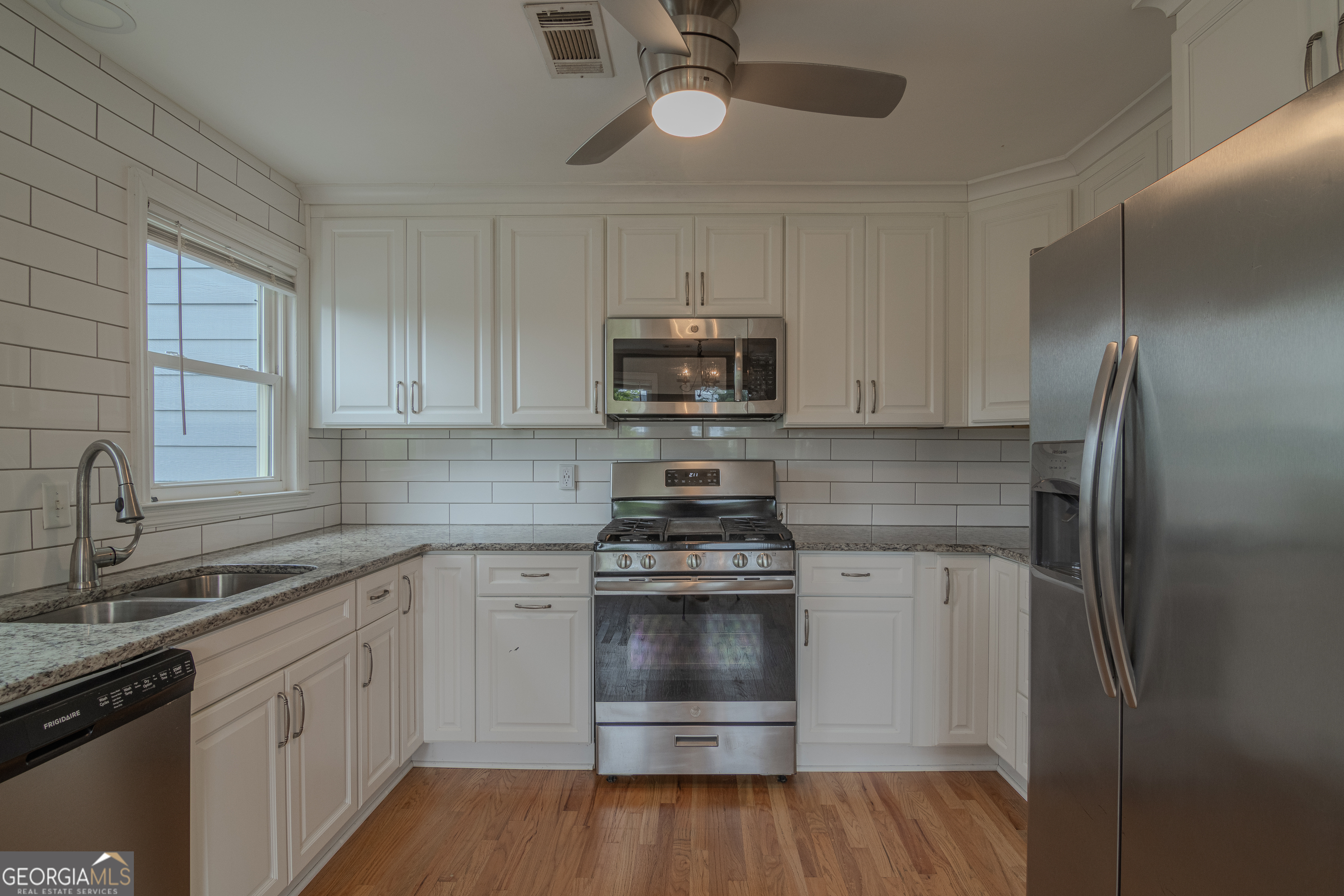 57 Hollis Heights Property Photo 25