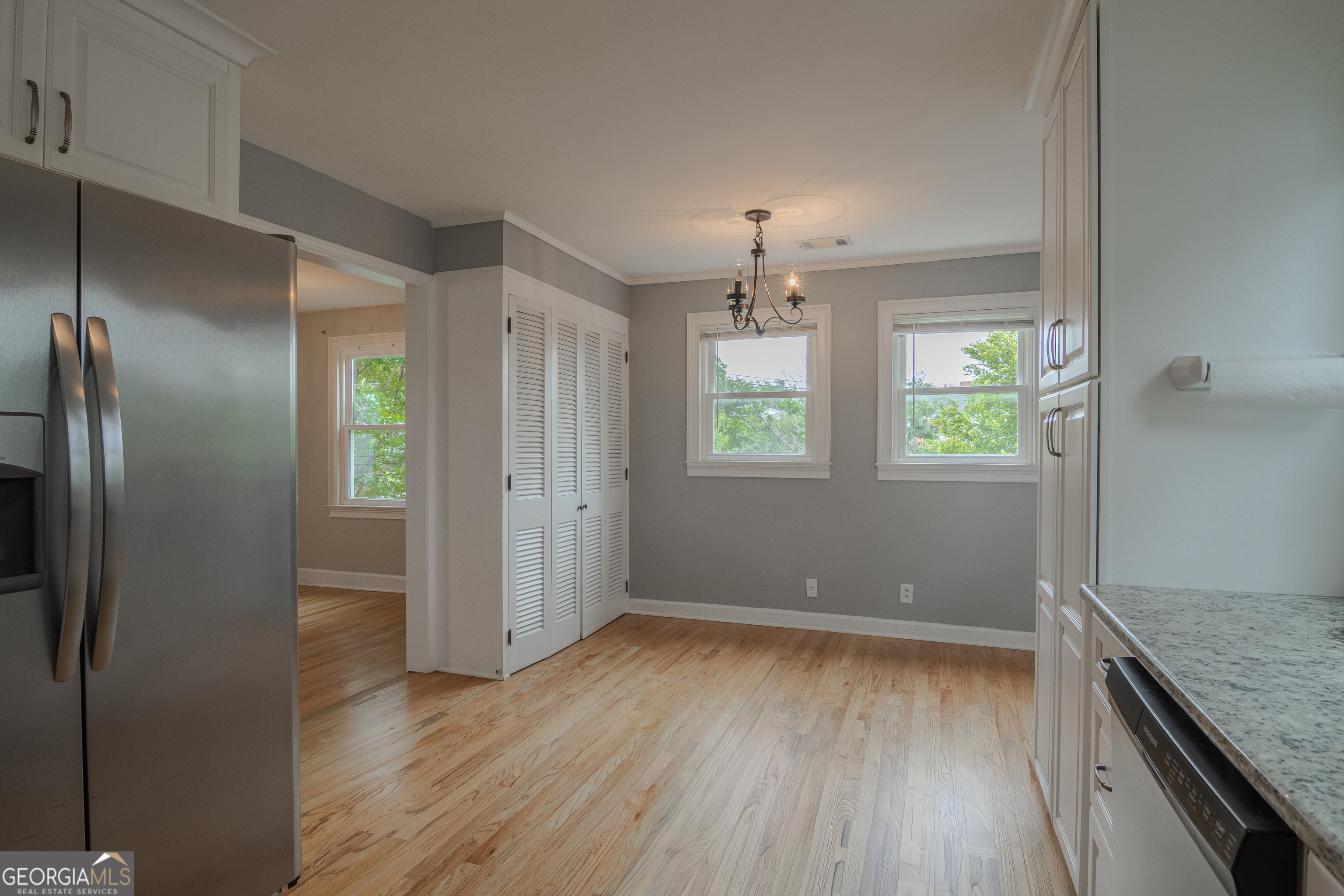 57 Hollis Heights Property Photo 29