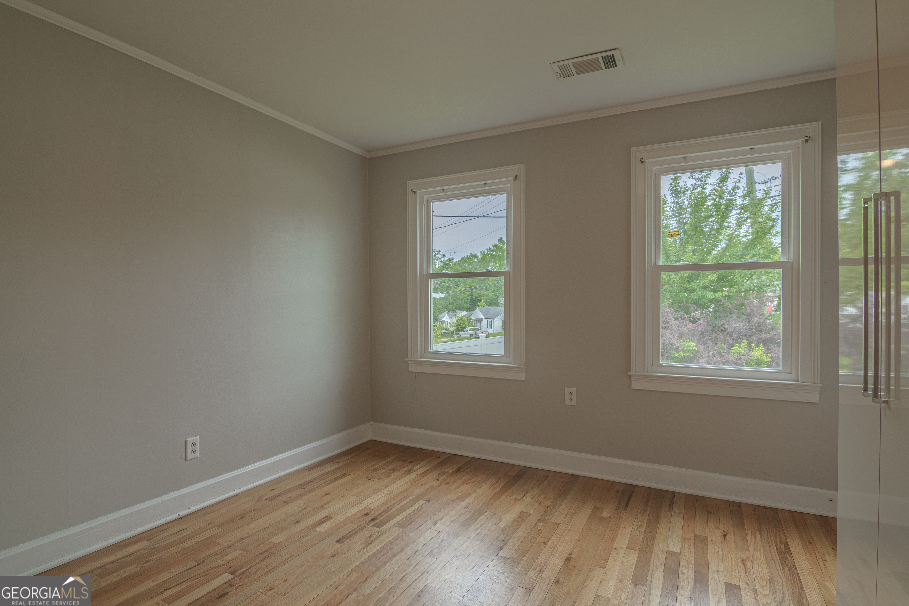 57 Hollis Heights Property Photo 45