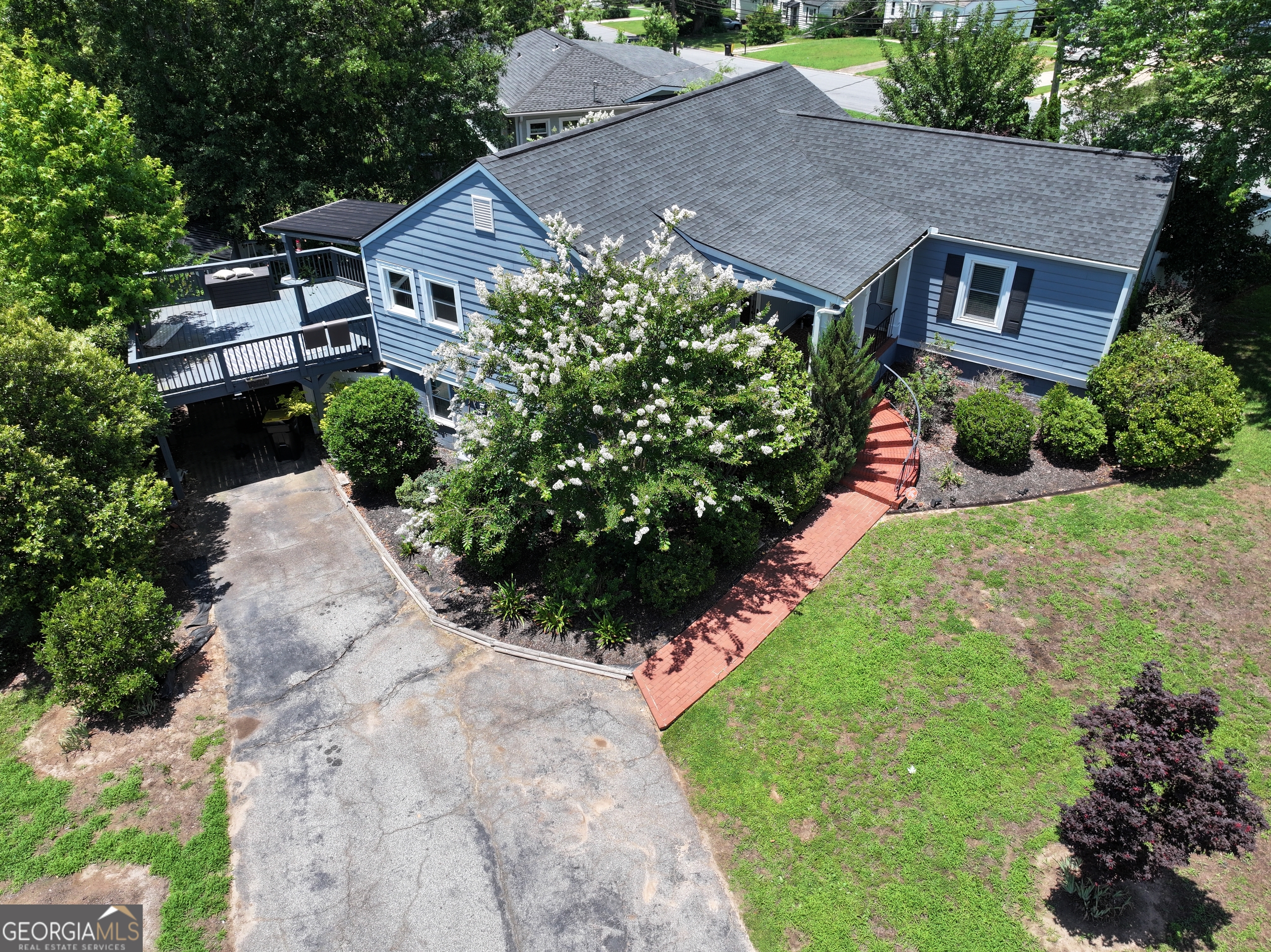 57 Hollis Heights Property Photo 75
