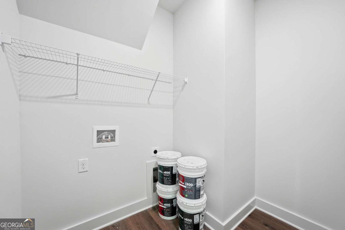 1600 Dover Drive Property Photo 23