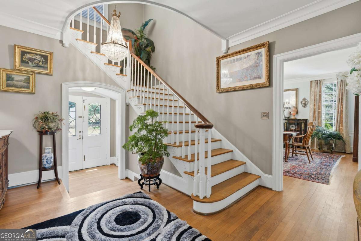 3155 Ingleside Drive Ne Property Photo 14