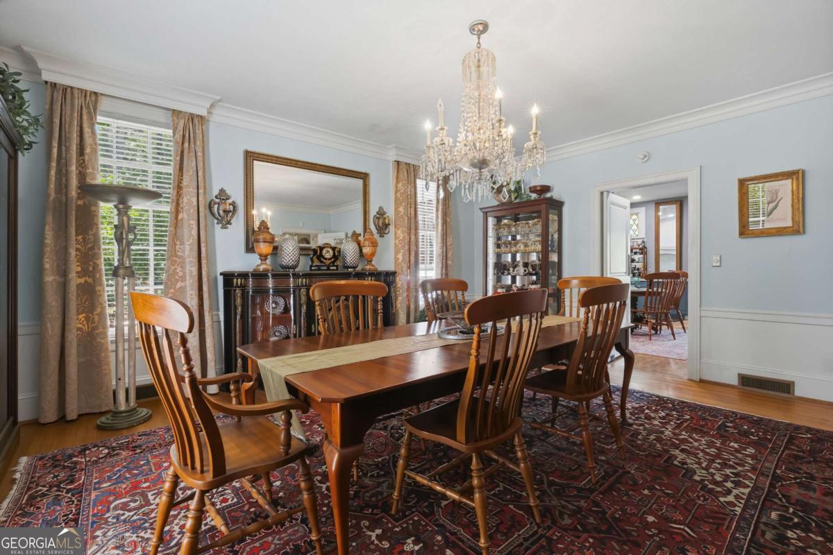 3155 Ingleside Drive Ne Property Photo 27