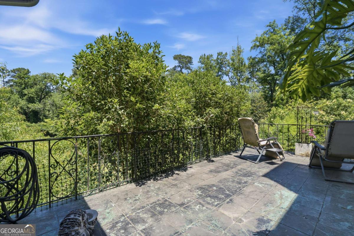 3155 Ingleside Drive Ne Property Photo 45