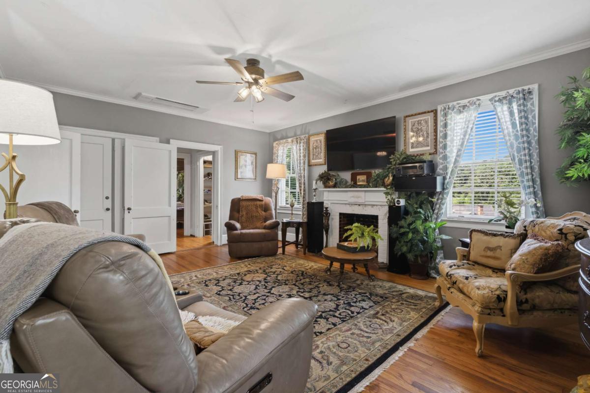 3155 Ingleside Drive Ne Property Photo 58