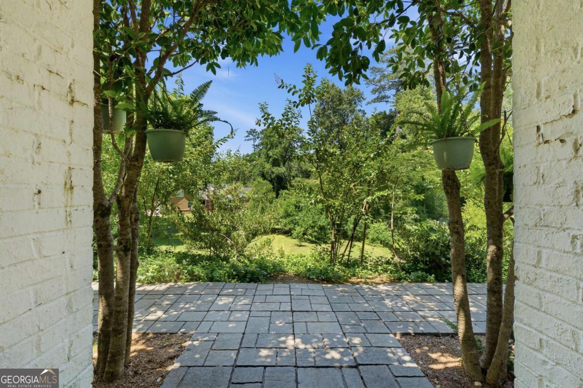 3155 Ingleside Drive Ne Property Photo 76