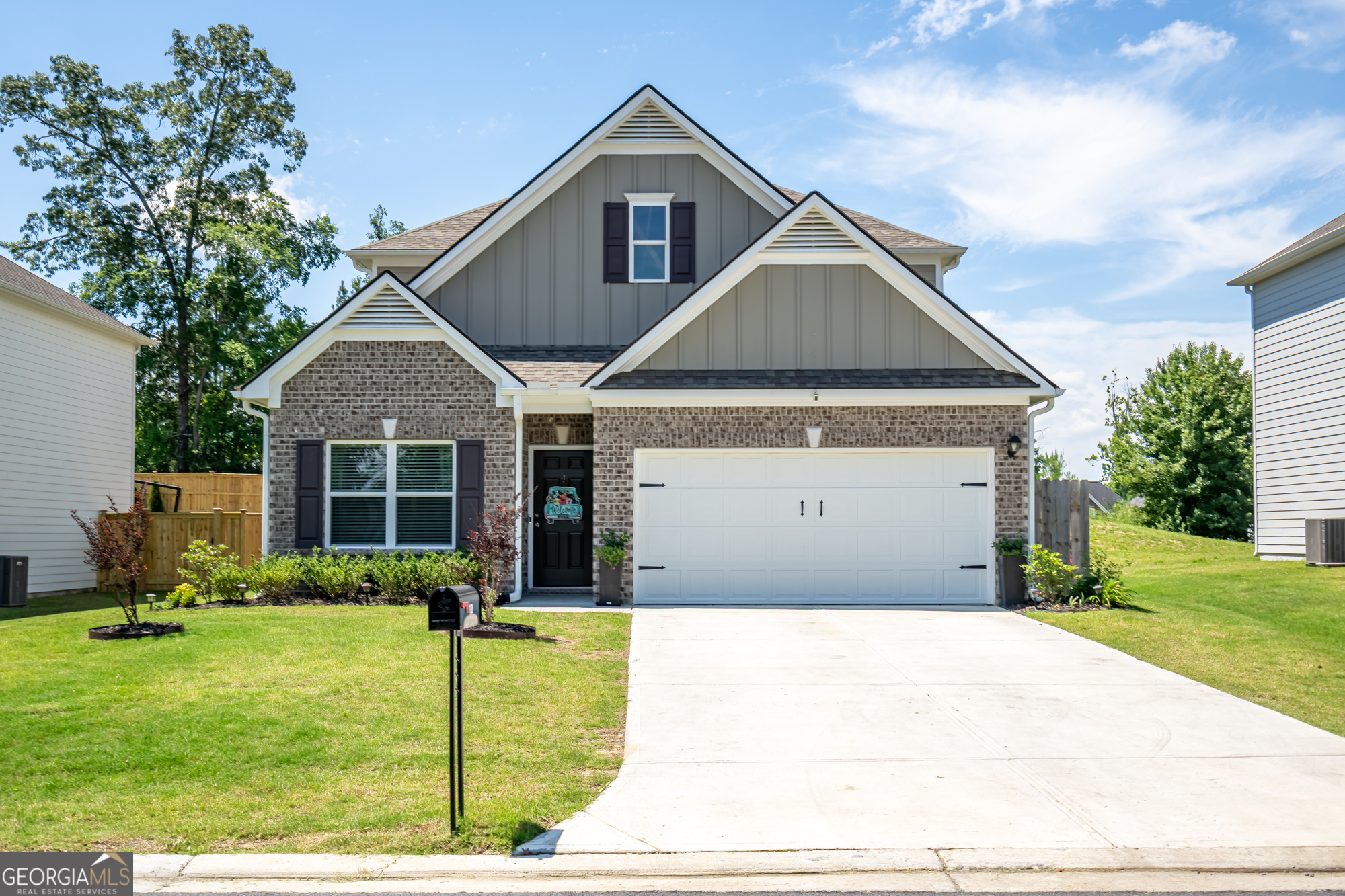 10 Majestic Oaks Way Ne Property Photo 1