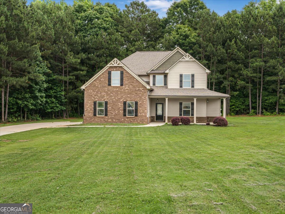 525 Trousseau Lane Property Photo 1
