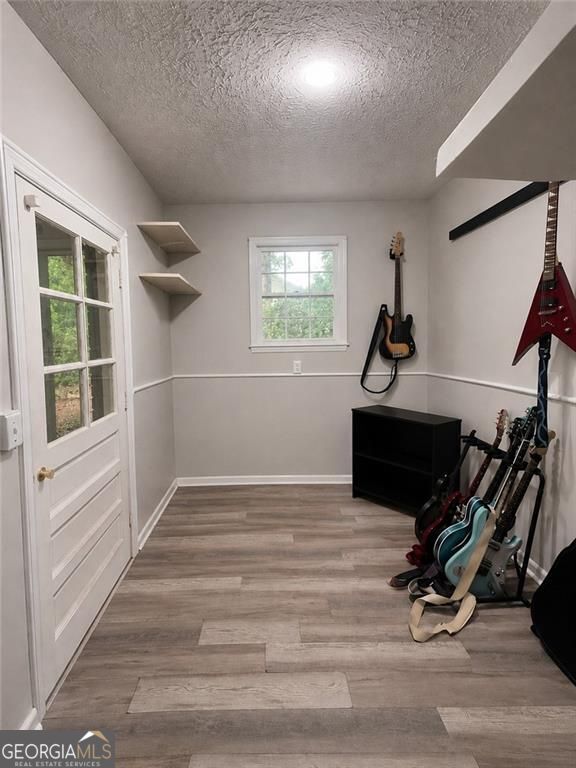 40 Flint Hill Drive Property Photo 15