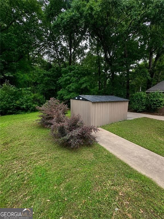 40 Flint Hill Drive Property Photo 22