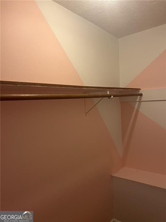 40 Flint Hill Drive Property Photo 26