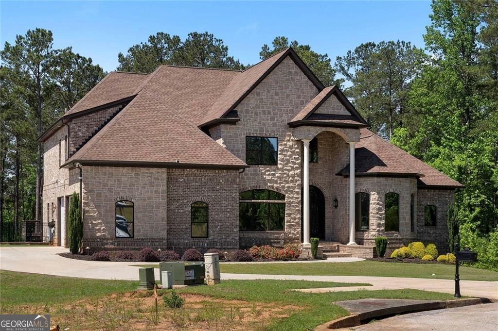 1804 Lake Pointe Circle Property Photo 2