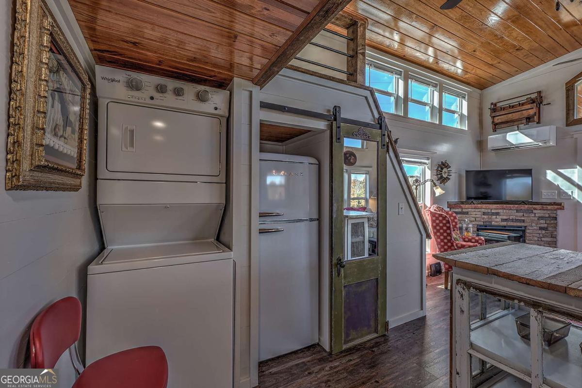 476 Property Photo 12