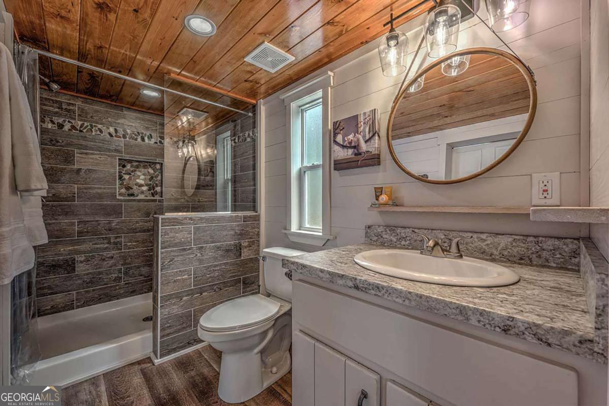 476 Property Photo 30