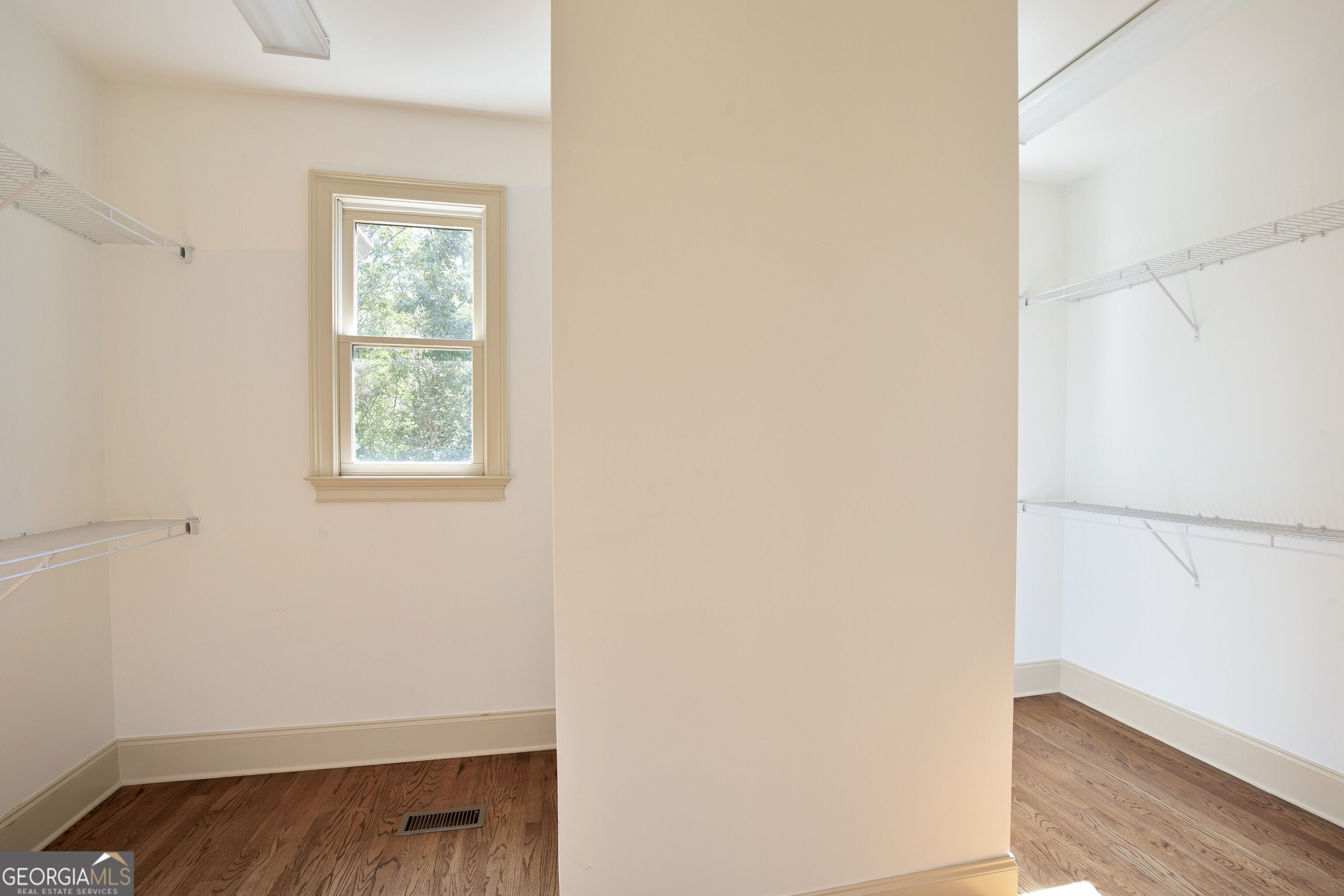 508 Black Horse Circle Property Photo 33