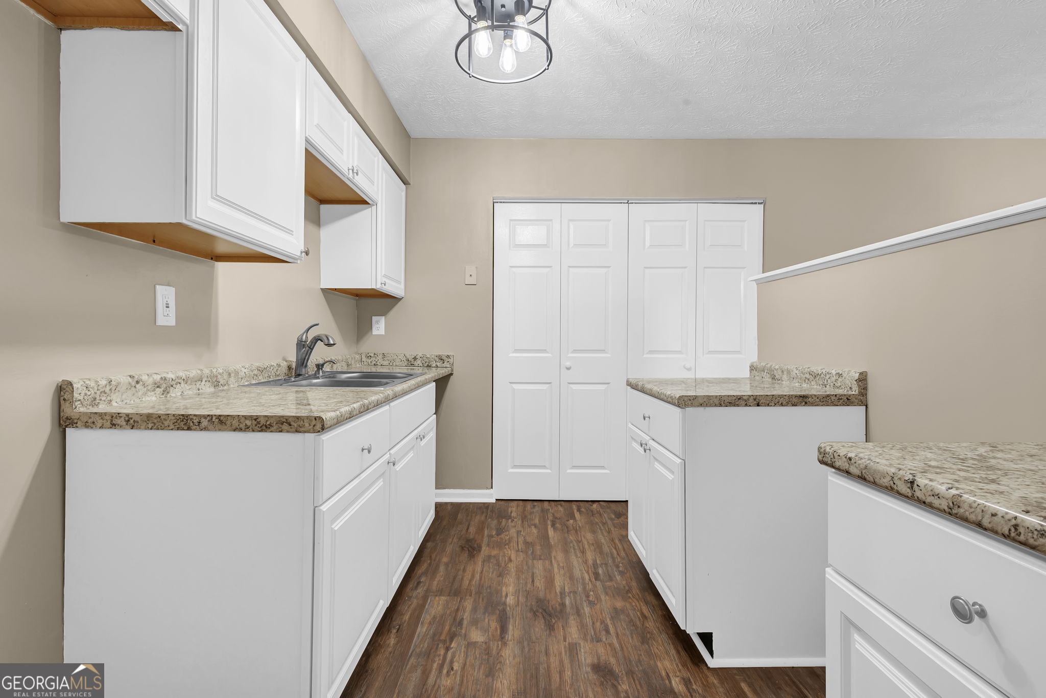 8997 Huntwood Lane Property Photo 19