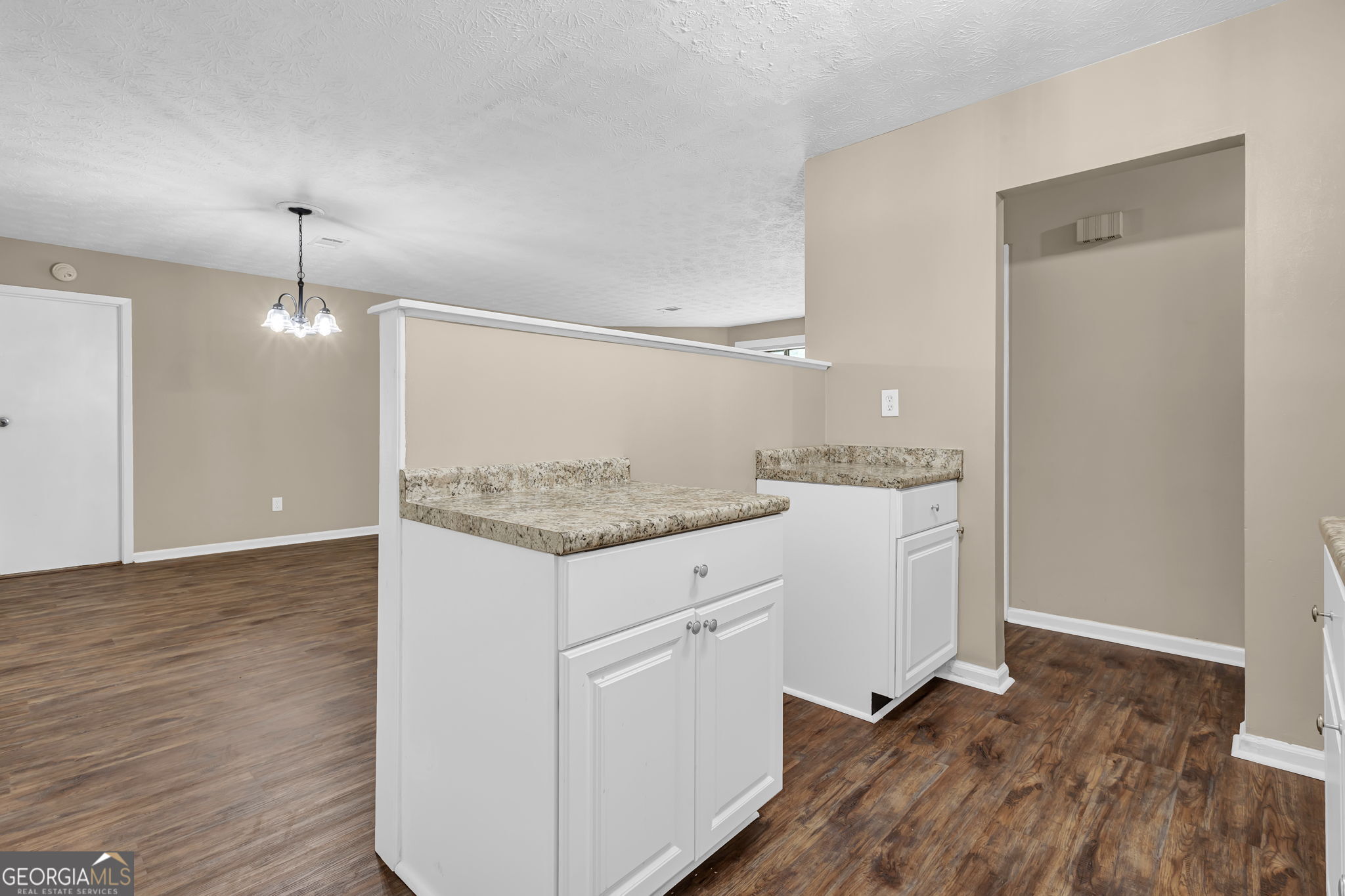 8997 Huntwood Lane Property Photo 23