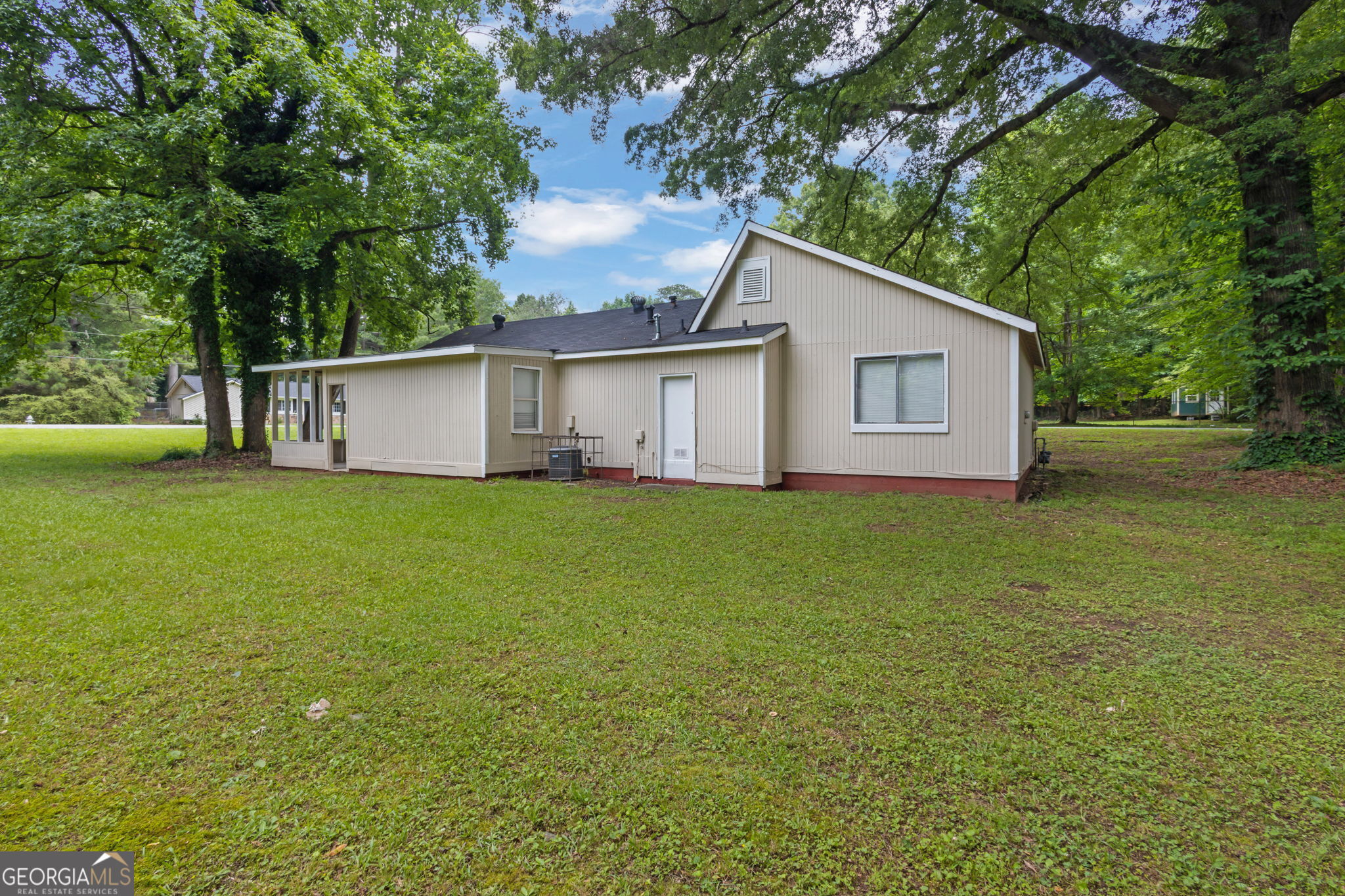 8997 Huntwood Lane Property Photo 35