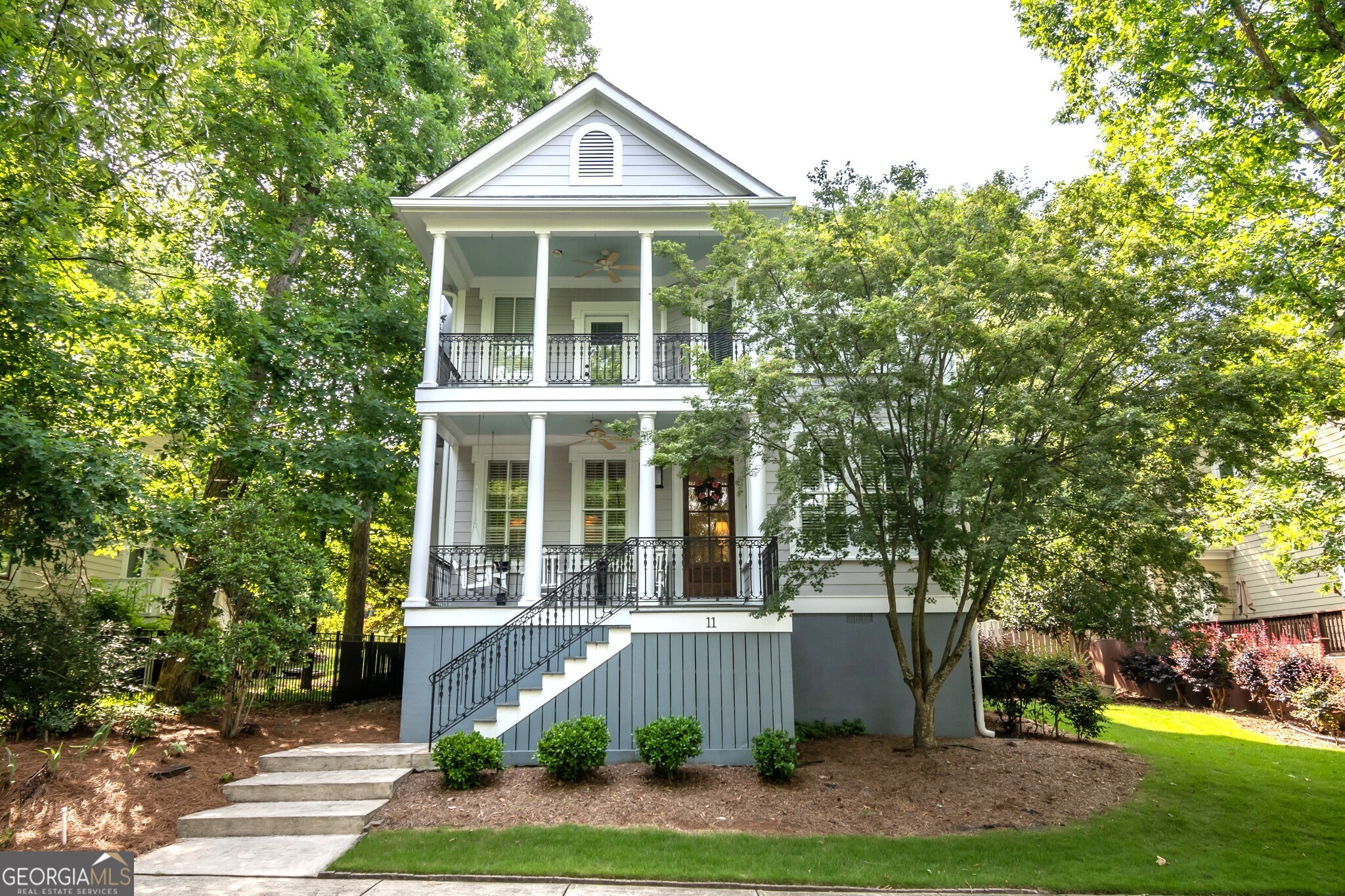 11 Chestnut Oak Run Property Photo 2